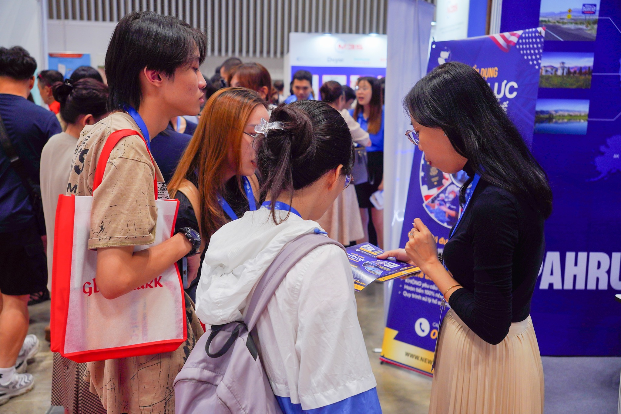 NEWLAND USA TẠI VIETNAM MEDIPHARM EXPO 2024