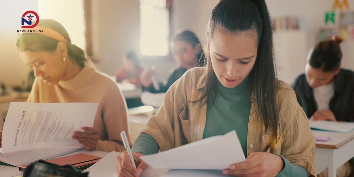 Chương trình ESL là gì? Hỗ trợ tiếng Anh miễn phí cho học sinh mới sang Mỹ