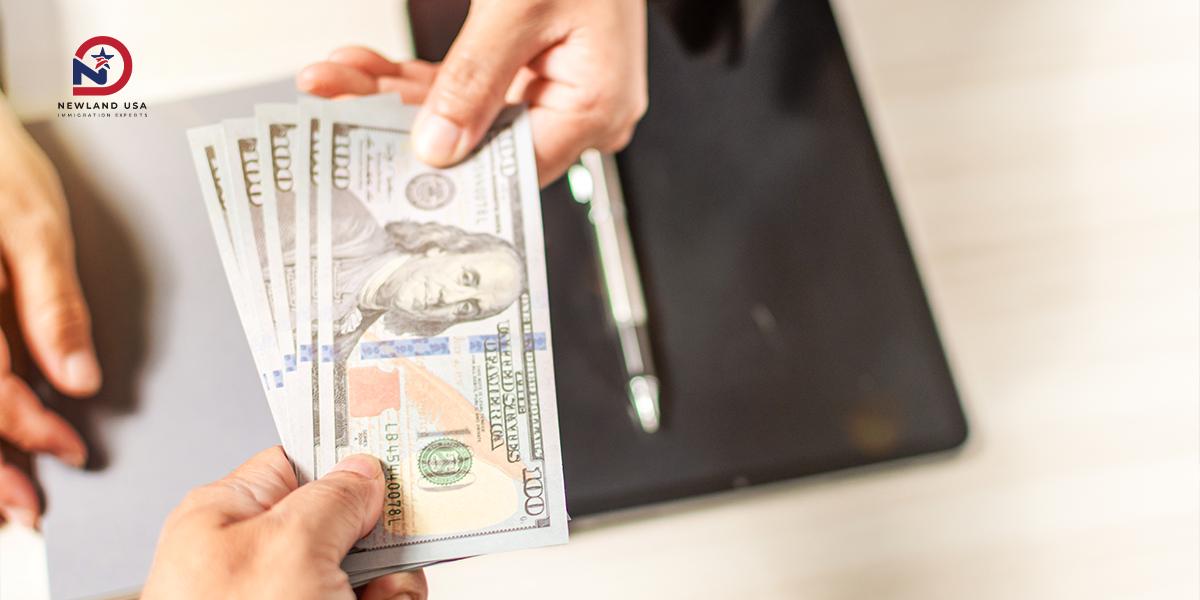 Cách tính lương làm thêm giờ tại Mỹ 2026 - Quy định Overtime Pay mới nhất người mới định cư Mỹ cần biết