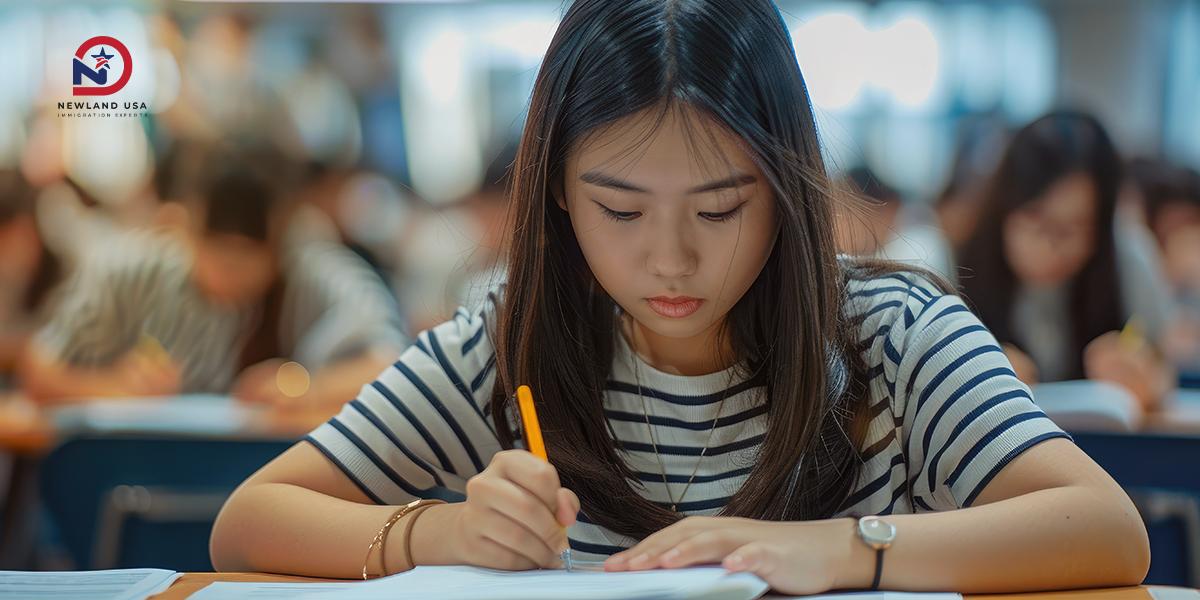 SAT, ACT là gì? Chuẩn bị cho kỳ thi đầu vào đại học Mỹ dành cho con em gia đình định cư