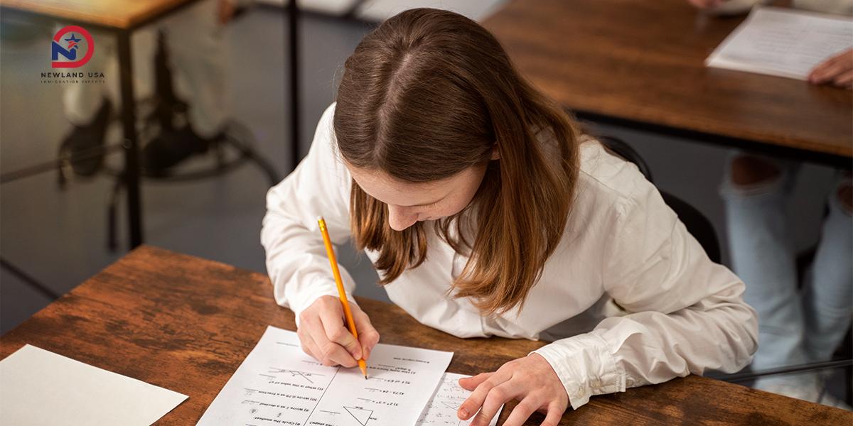 SAT, ACT là gì? Chuẩn bị cho kỳ thi đầu vào đại học Mỹ dành cho con em gia đình định cư